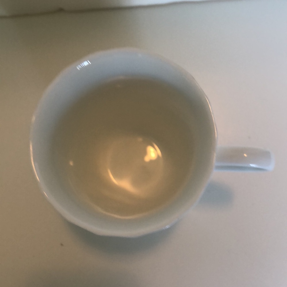 Wedgwood Rosehip mug - Picture 3 of 4